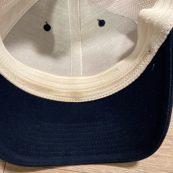 Columbia Men’s PFG Navy White Logo Mesh size L/XL - Picture 5 of 5